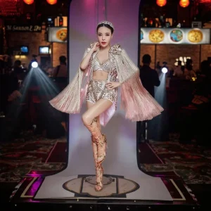 Customized Gogo Dance Costume for Women Performance Dresses for Nightclubs and DJ Performers for Singer Dancers