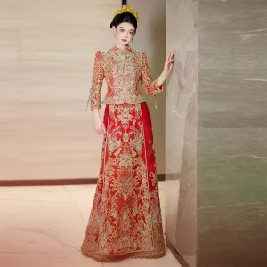 Good Quality Beaded Sequin Embroidery Traditional Chinese Clothing Xiuhe Chinese Wedding Dress with Tassels