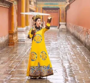 Handmade Hanfu Women’s Traditional Chinese Qing Dynasty Cheongsam Queen Dress