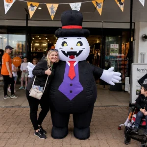 Inflatable Vampire Mascot Costume with Top Hat for Halloween Events and Stage Performance